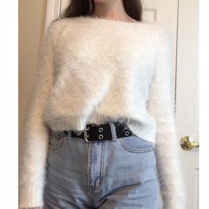 cropped white eyelash sweater✨